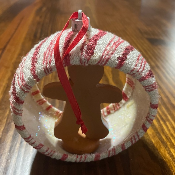 Vintage Cloth Exterior Gingerbread Ornament - Picture 3 of 4